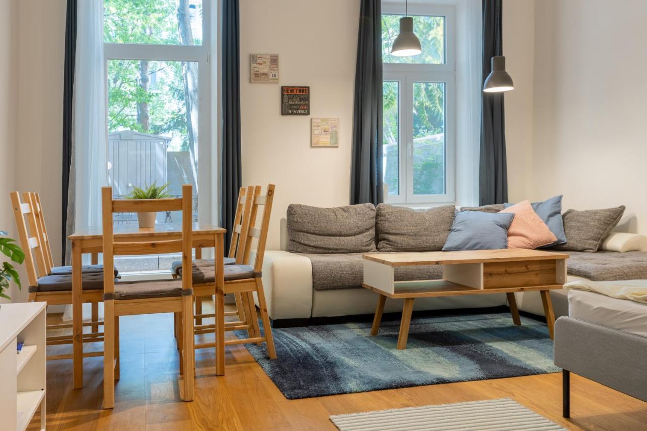 Cozy Apartment, 2 Private Terraces, 8 Min To City Center ウィーン エクステリア 写真